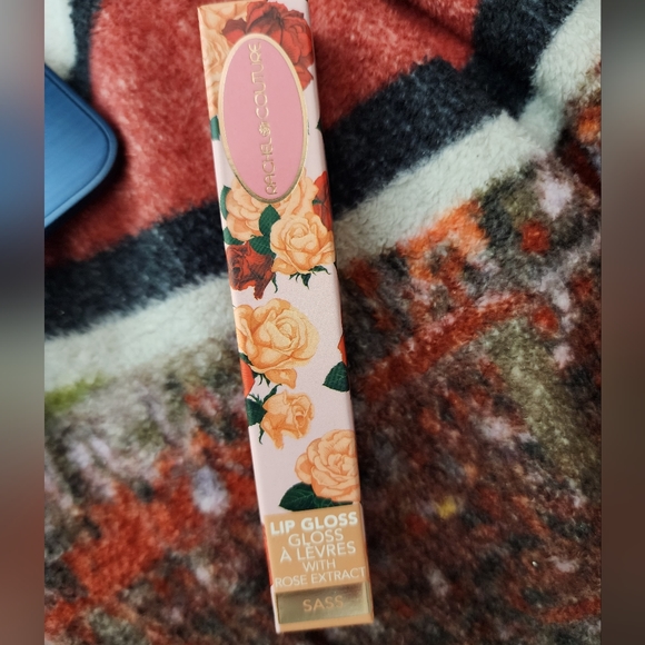 Rachel Couture tinted lip gloss - Picture 2 of 2